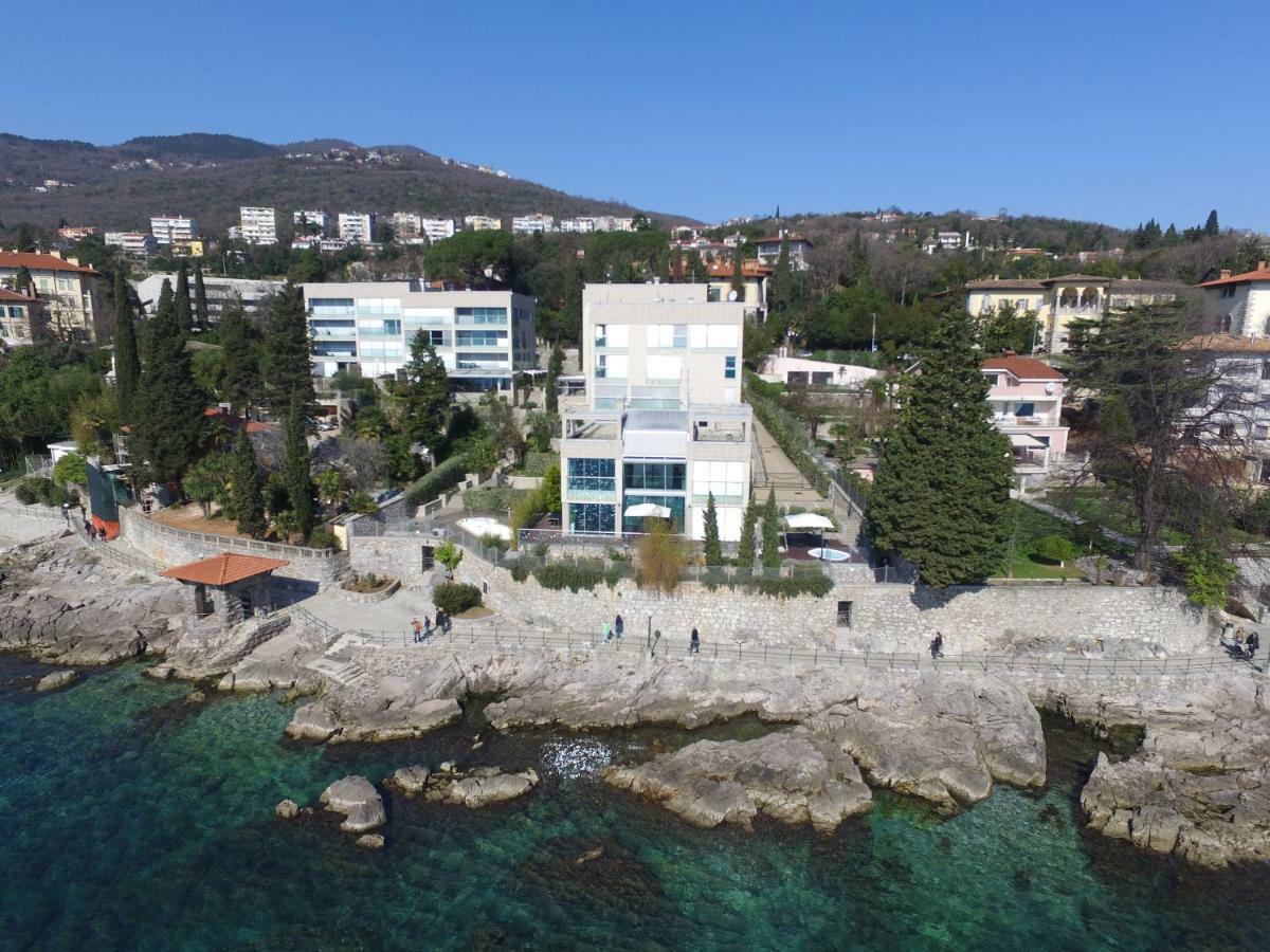 Deluxe Apartment Volosko Opatija Eksteriør bilde